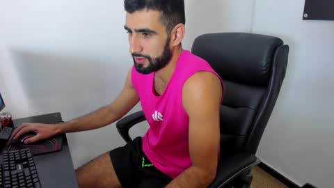 Ethan online show from September 2025 12:51:01 PM