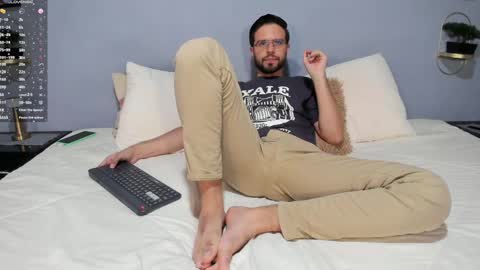 ADAM TAYLOR  ETHAN CAMBAL INDEPENDENT MODELS online show from January 2025 09:57:01 PM