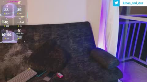 Snapshot of ethan_and_ava chatting on November 2025 02:21:01 AM ethan and ava online show from November 2025 02:21:01 AM