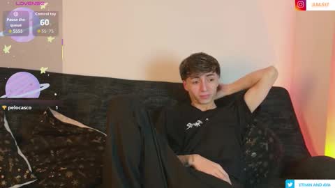 Snapshot of ethan_and_ava chatting on February 2026 02:40:01 AM ethan and ava online show from February 2026 02:40:01 AM