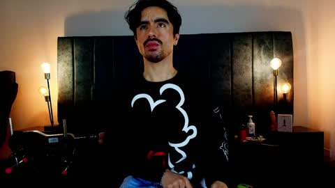 Snapshot of ethan_briggs chatting on May 2026 03:35:01 AM ethan online show from May 2026 03:35:01 AM