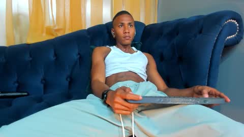 King Ethan online show from November 2025 03:12:02 PM