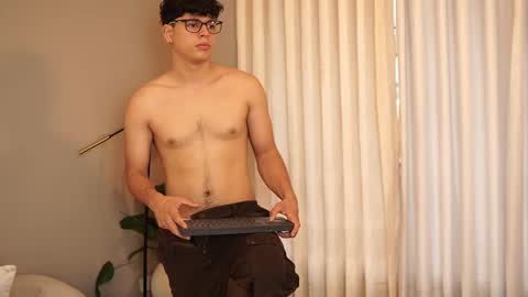 ethan_occonor online show from October 2025 12:27:01 PM