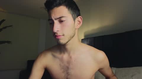 Snapshot of ethan_skiny_ chatting on December 2024 08:11:01 AM Joan online show from December 2024 08:11:01 AM