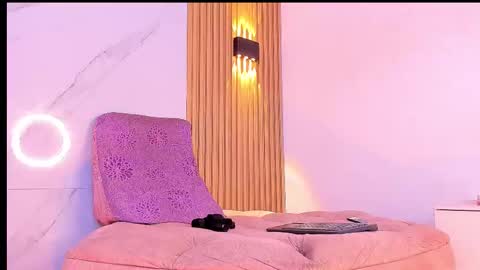 ethan_thouse online show from November 2025 07:39:01 AM