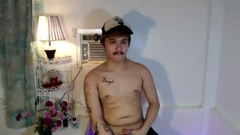 Snapshot of ethan_uwuxx chatting on March 2026 07:14:02 AM DAVE online show from March 2026 07:14:02 AM