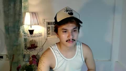 Snapshot of ethan_uwuxx chatting on March 2026 12:01:01 PM DAVE online show from March 2026 12:01:01 PM