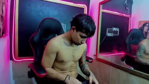 Ethan online show from November 2025 04:11:02 AM