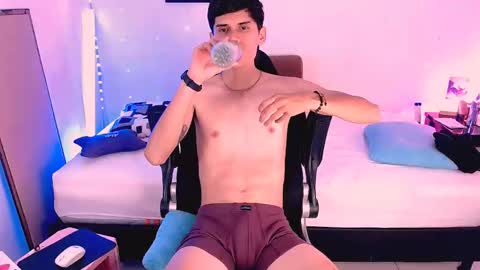 Snapshot of ethancoleeman chatting on September 2025 03:30:01 AM EthanColeeman online show from September 2025 03:30:01 AM