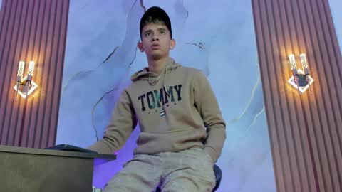 ethanhot_os online show from April 2026 06:12:02 PM