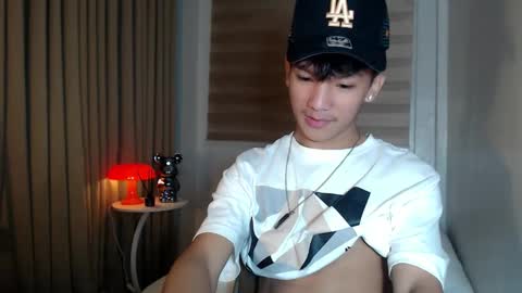 Snapshot of etherealboytoy4hire chatting on December 2025 07:13:02 AM Rey online show from December 2025 07:13:02 AM