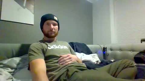 Snapshot of eugar81 chatting on December 2025 08:41:02 AM eugar81 online show from December 2025 08:41:02 AM