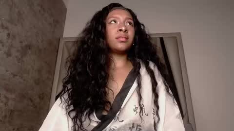 euphoria_06 online show from December 2025 04:30:01 AM