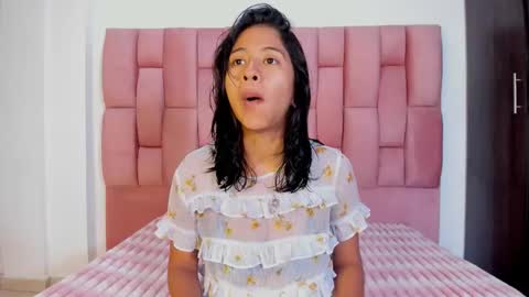 Snapshot of euphoria_hotgirl chatting on October 2025 12:50:01 PM Euphoria online show from October 2025 12:50:01 PM