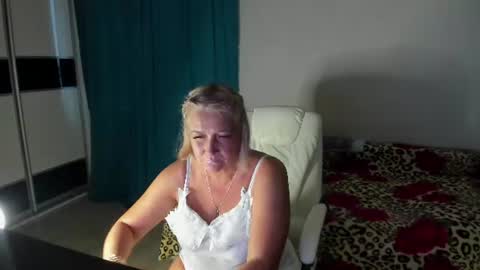 Snapshot of eva_7777 chatting on July 2026 09:09:02 PM Eva online show from July 2026 09:09:02 PM