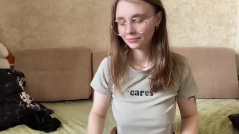 Eva Calvin online show from March 2025 09:40:02 AM