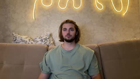 Eva Calvin online show from January 2026 03:47:01 PM