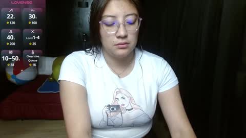 Snapshot of eva_camx chatting on January 2025 02:46:01 PM Eva online show from January 2025 02:46:01 PM