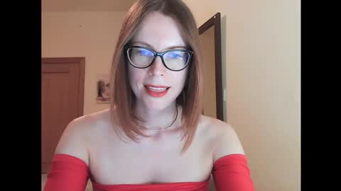 Snapshot of eva_cutesmile chatting on September 2025 06:46:01 PM Eva online show from September 2025 06:46:01 PM