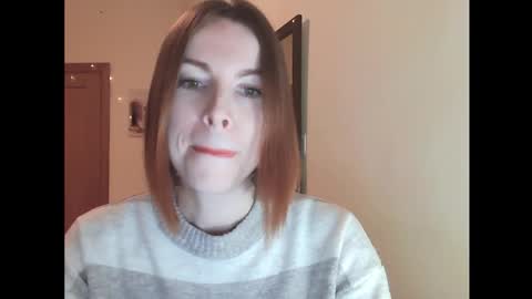 Snapshot of eva_cutesmile chatting on December 2025 07:07:01 PM Eva online show from December 2025 07:07:01 PM