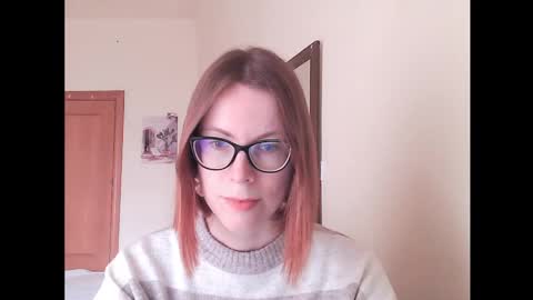 Snapshot of eva_cutesmile chatting on January 2026 01:37:02 PM Eva online show from January 2026 01:37:02 PM