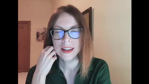 Snapshot of eva_cutesmile chatting on February 2026 07:51:02 PM Eva online show from February 2026 07:51:02 PM