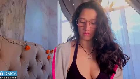Snapshot of eva_delight_ chatting on October 2025 11:39:02 AM eva delight online show from October 2025 11:39:02 AM