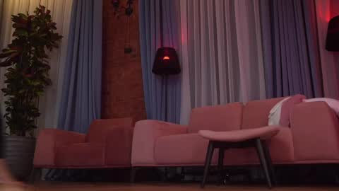 Eva online show from February 2025 02:32:02 AM