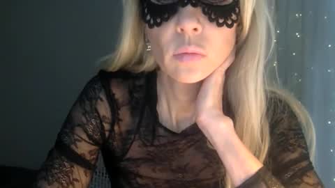 Snapshot of eva_fit_milf chatting on February 2026 10:51:02 AM Eva Fit Milf online show from February 2026 10:51:02 AM