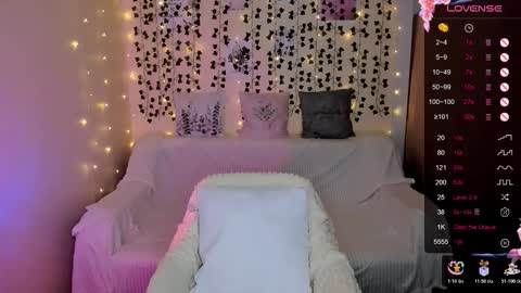 Snapshot of eva_greys chatting on November 2025 02:11:01 AM Eva online show from November 2025 02:11:01 AM