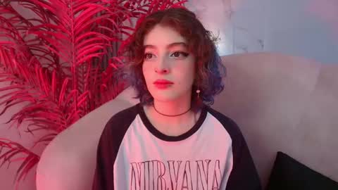 E V A online show from December 2025 08:26:01 PM