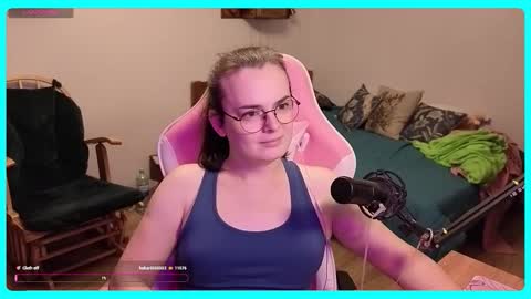 Gamer Katt online show from October 2025 11:07:01 PM