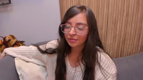 Snapshot of eva_macalliter chatting on December 2024 07:36:02 AM Angelinne online show from December 2024 07:36:02 AM