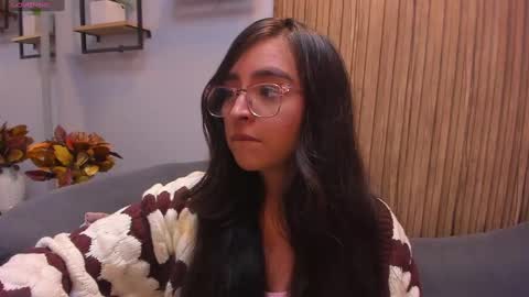 Snapshot of eva_macalliter chatting on January 2025 03:29:01 AM Angelinne online show from January 2025 03:29:01 AM