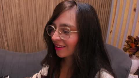 Snapshot of eva_macalliter chatting on January 2025 03:44:01 AM Angelinne online show from January 2025 03:44:01 AM