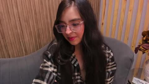 Snapshot of eva_macalliter chatting on February 2025 02:40:01 AM Angelinne online show from February 2025 02:40:01 AM