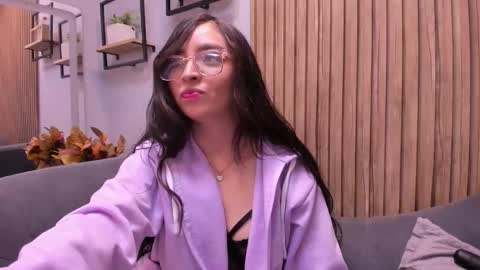 Snapshot of eva_macalliter chatting on September 2025 03:50:02 AM Angelinne online show from September 2025 03:50:02 AM