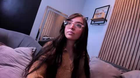 Snapshot of eva_macalliter chatting on September 2025 10:16:02 AM Angelinne online show from September 2025 10:16:02 AM