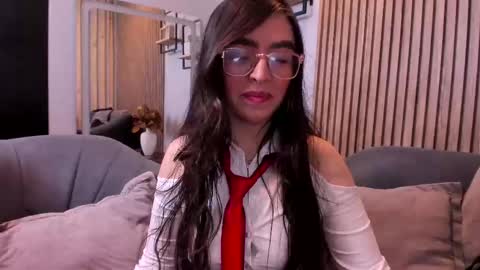 Snapshot of eva_macalliter chatting on October 2025 04:33:02 AM Angelinne online show from October 2025 04:33:02 AM