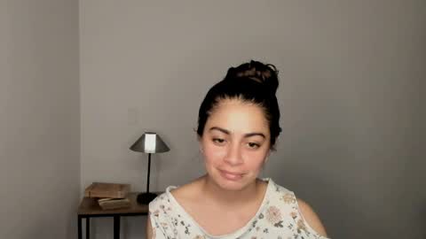 Snapshot of eva_monn chatting on April 2026 01:39:01 AM eva_monn online show from April 2026 01:39:01 AM