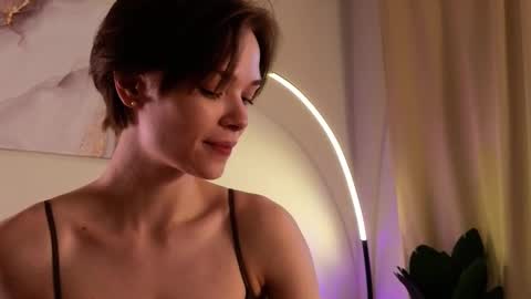 Eva online show from March 2025 01:40:02 PM