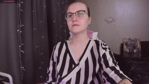 Eva online show from November 2025 11:13:02 AM