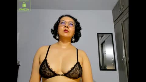 Snapshot of eva_rain01 chatting on January 2025 09:57:01 PM Eva online show from January 2025 09:57:01 PM