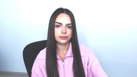 Eva online show from November 2025 12:49:02 PM