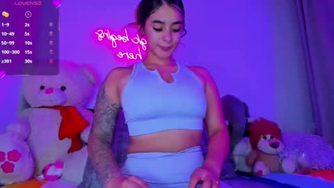 Eva Shinee online show from September 2025 11:19:01 PM