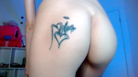 Snapshot of evaa_coy chatting on December 2024 04:59:02 PM Eva online show from December 2024 04:59:02 PM