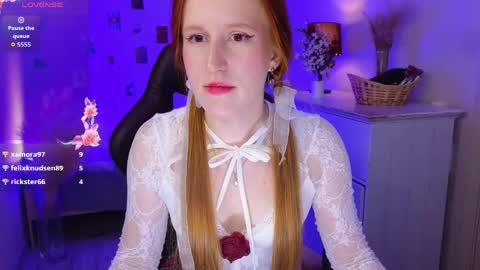 EvaBellea online show from June 2026 02:33:01 PM