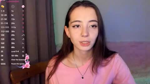 evabradly online show from November 2025 07:13:01 PM