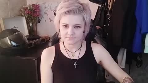 Snapshot of evabrownie chatting on February 2025 08:49:02 AM Eva Brownie online show from February 2025 08:49:02 AM