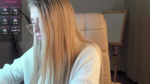 Snapshot of evacadooo chatting on January 2025 02:27:02 AM Eva online show from January 2025 02:27:02 AM